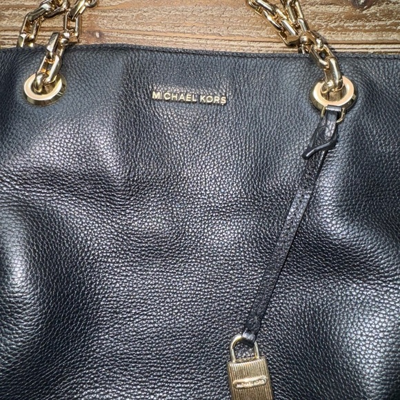 Michael Kors Mercer Medium Top Zip Multifunction Tote - Black Pebbled Leather - Picture 5 of 15